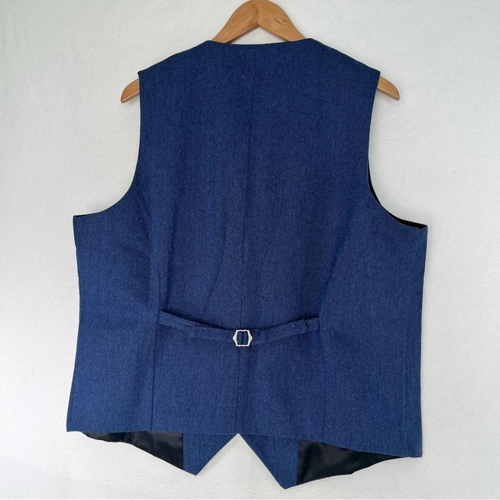 NWOT Unbranded Men's Vest Classic Herringbone Tweed V Neck Chest Pocket Sz L